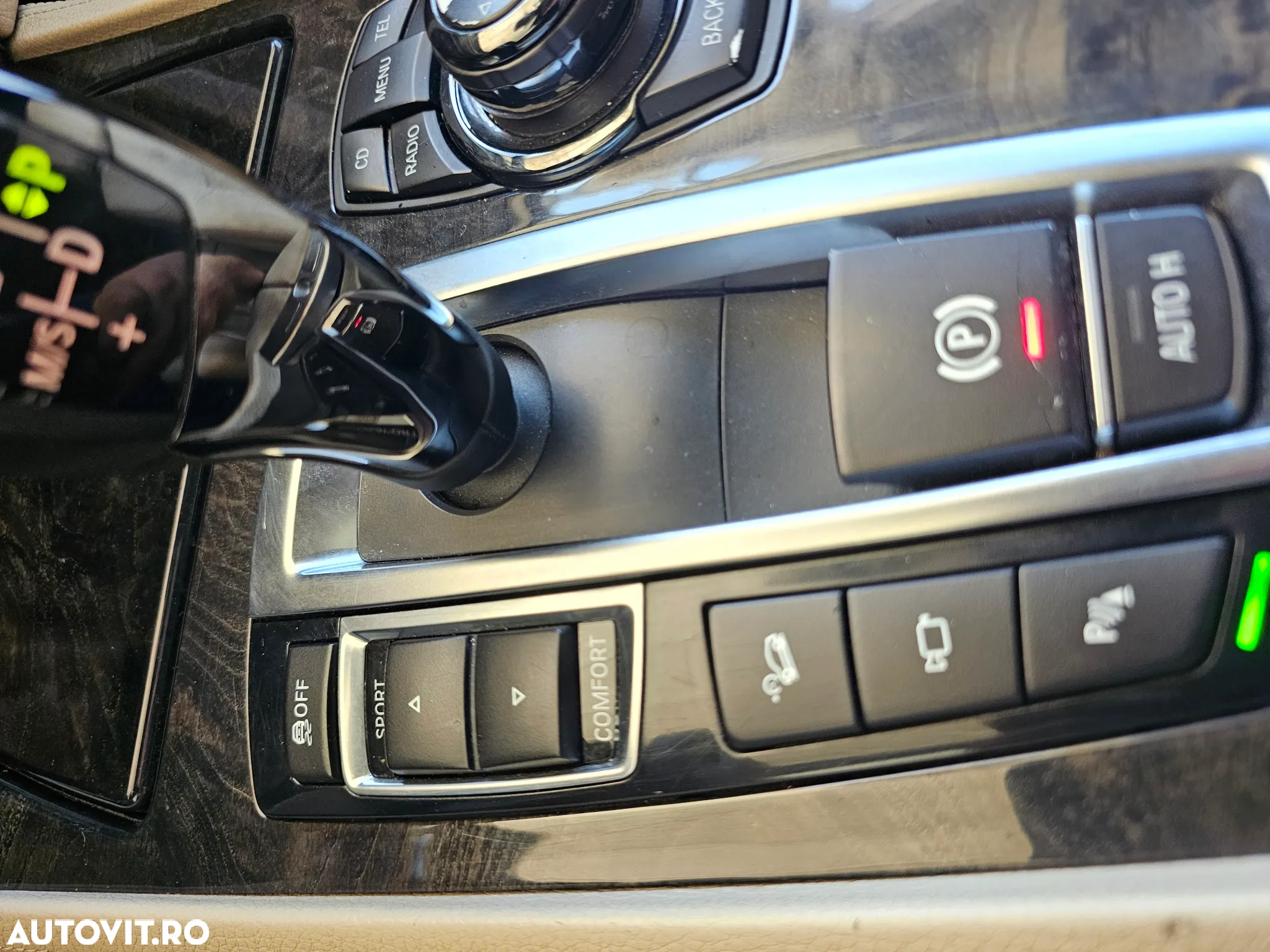BMW Seria 7 740d xDrive - 25