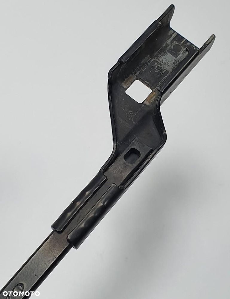 RAMIĘ WYCIERACZKI PRAWE VOLVO V50 8623160 EUROPA - 4