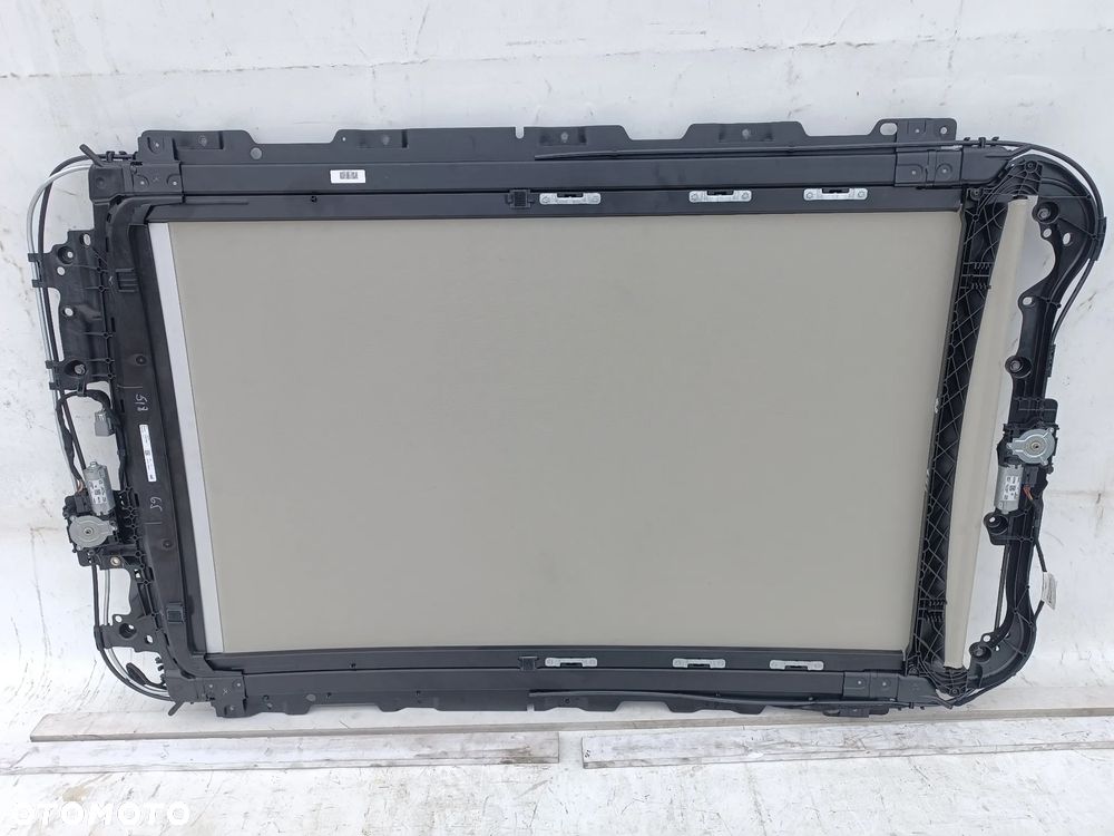 Dach Panorama Volvo V90 II  kod lakieru 492 2019r Szyberdach - 10