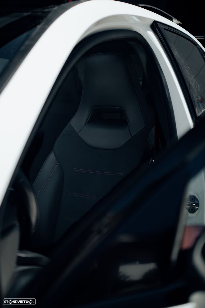 Mercedes-Benz A 35 AMG - 10