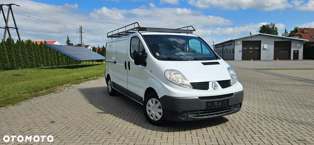 Renault Trafic - 16
