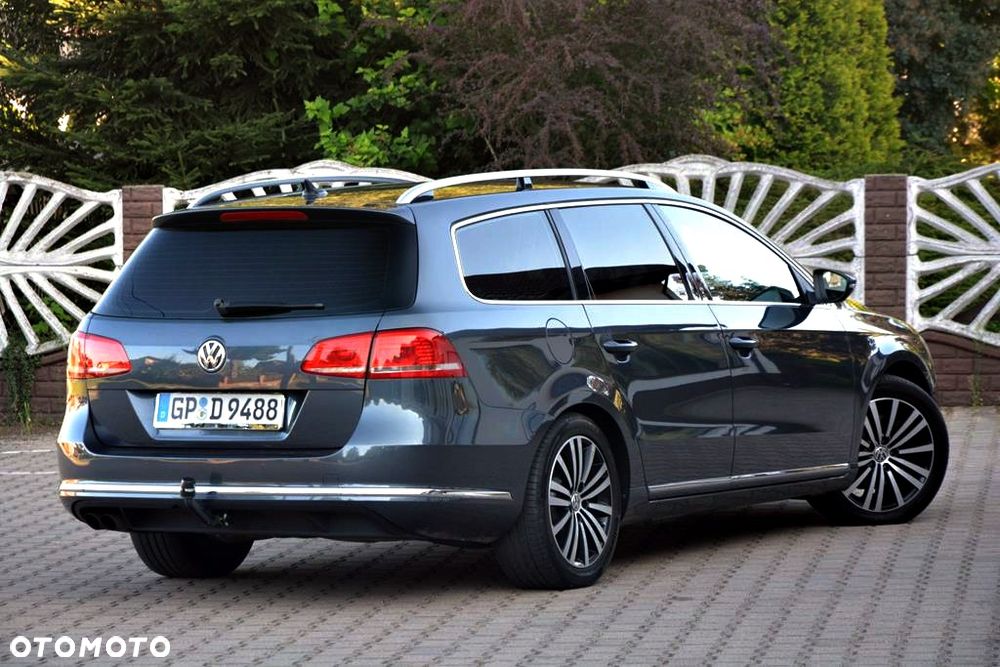 Volkswagen Passat 2.0 TDI DPF Highline DSG - 16