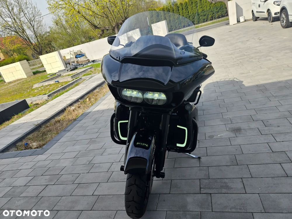 Harley-Davidson Touring Road Glide - 18