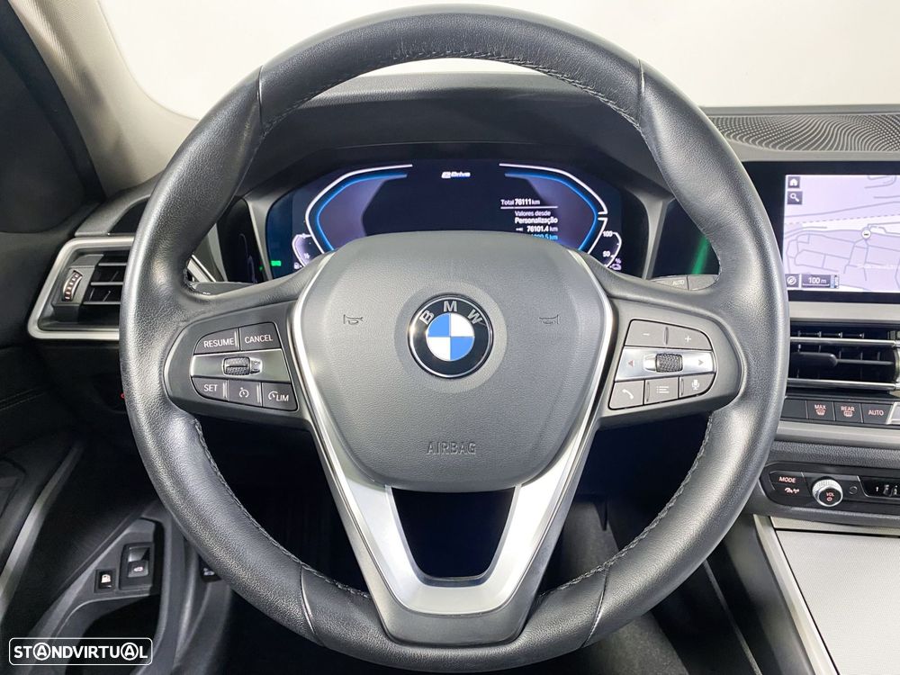 BMW 320 e Auto - 11