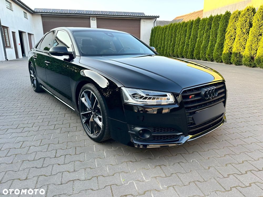 Audi S8 Plus 4.0 TFSI Quattro - 12