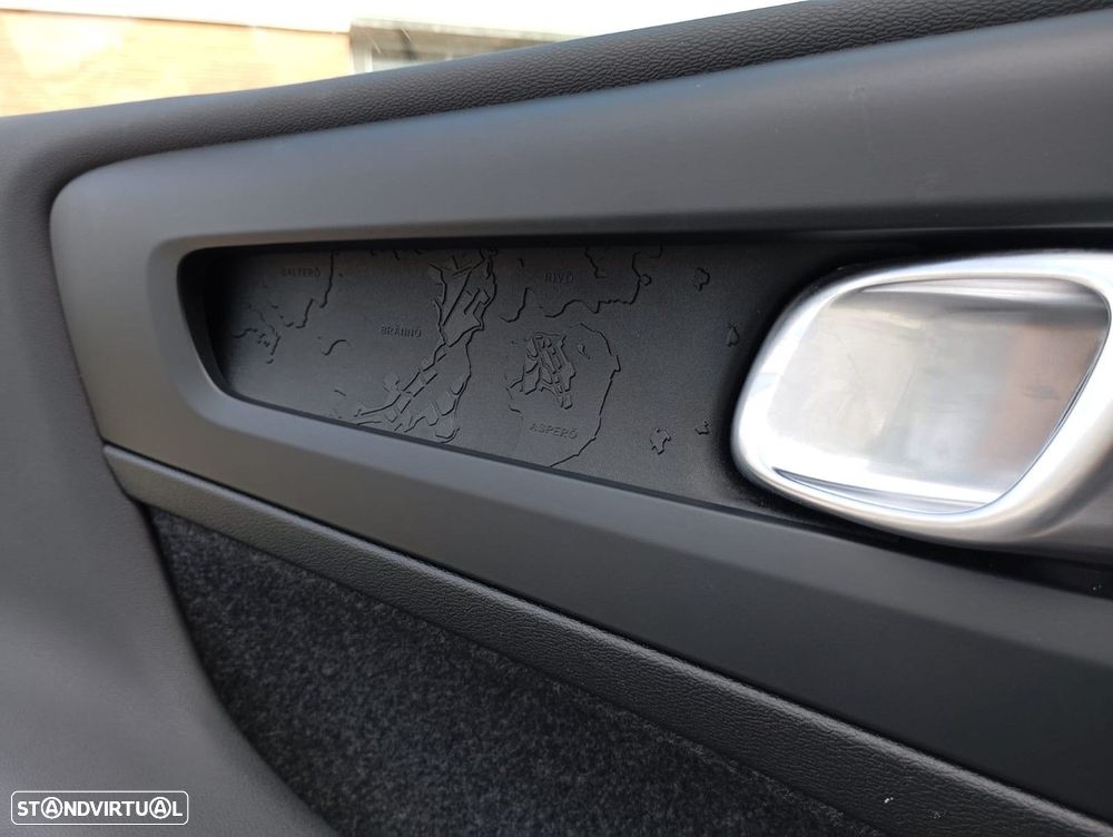 Volvo C40 Recharge Core - 3