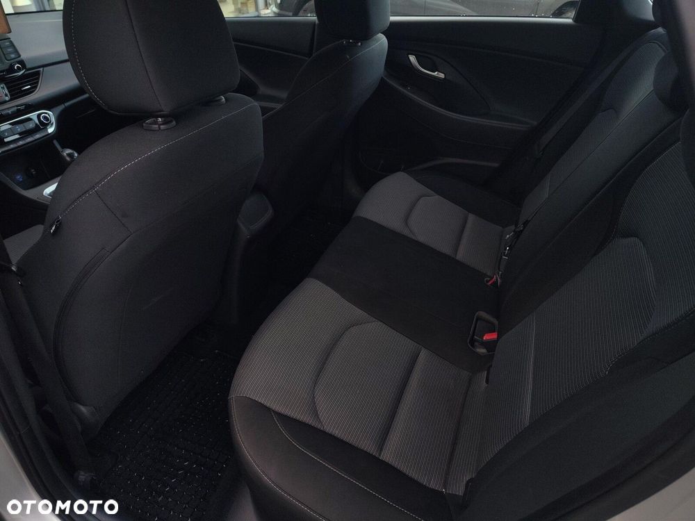 Hyundai i30 - 22