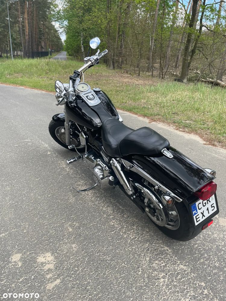 Harley-Davidson Dyna Fat Bob - 13