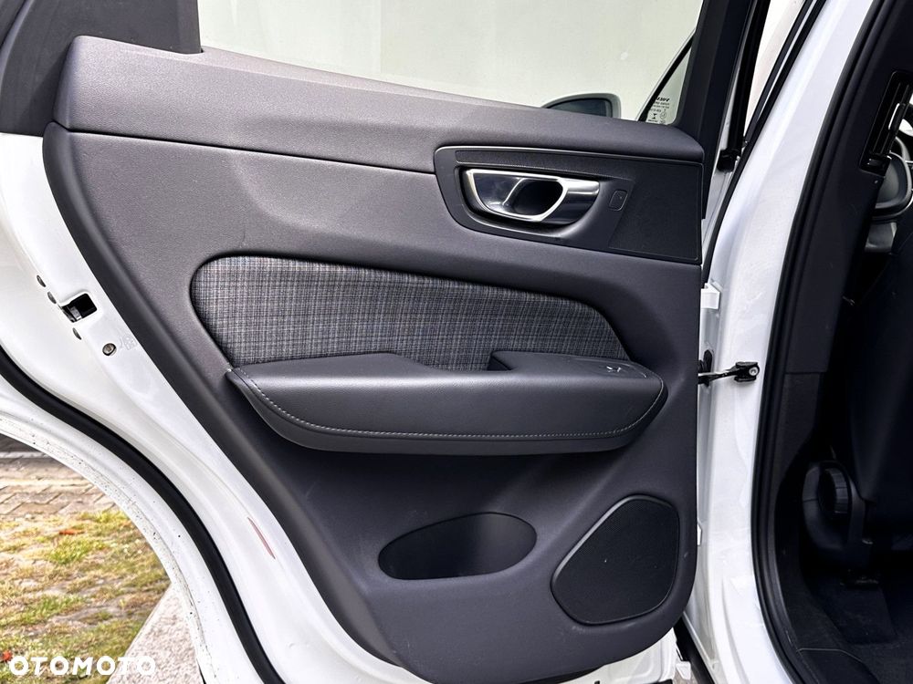 Volvo XC 60 - 10