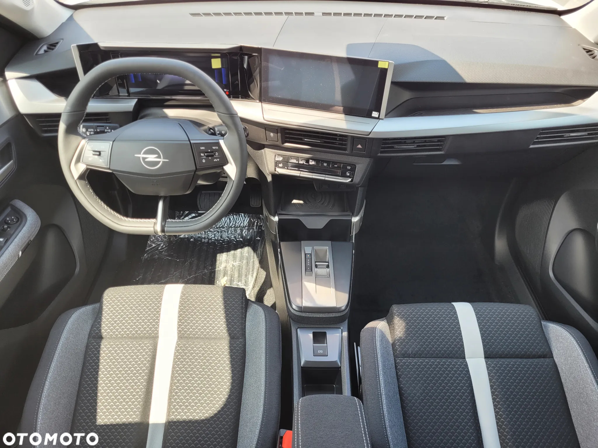 Opel Frontera 44kWh GS - 13