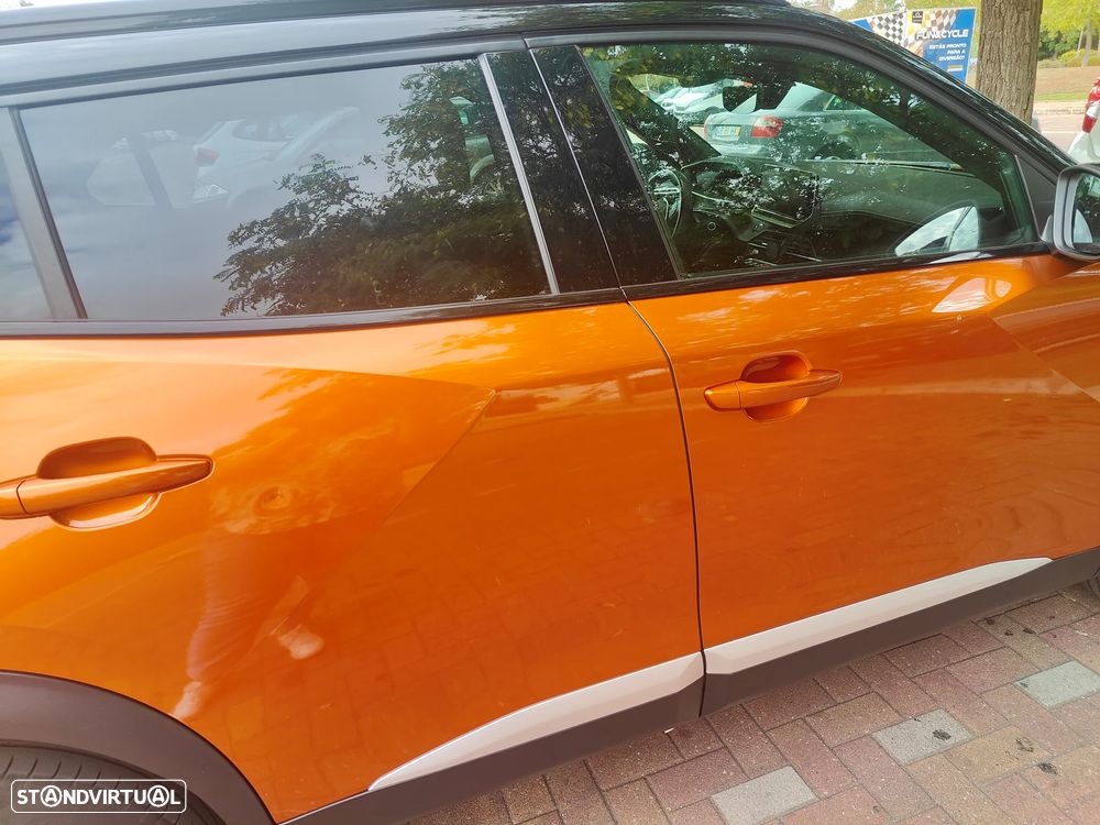 Peugeot 2008 1.2 PureTech GT - 7