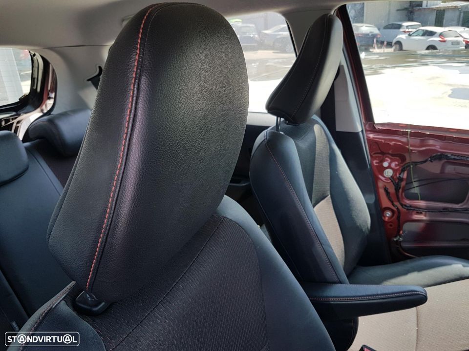 Toyota Yaris 2014 para peças - 3