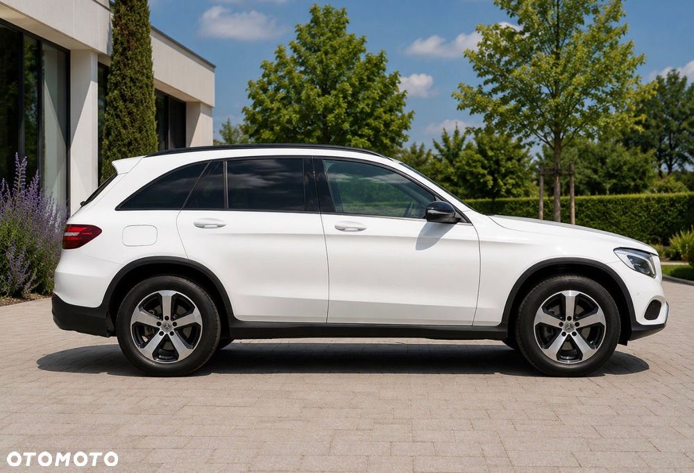 Mercedes-Benz GLC - 3