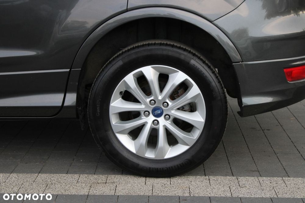 Ford Kuga - 18