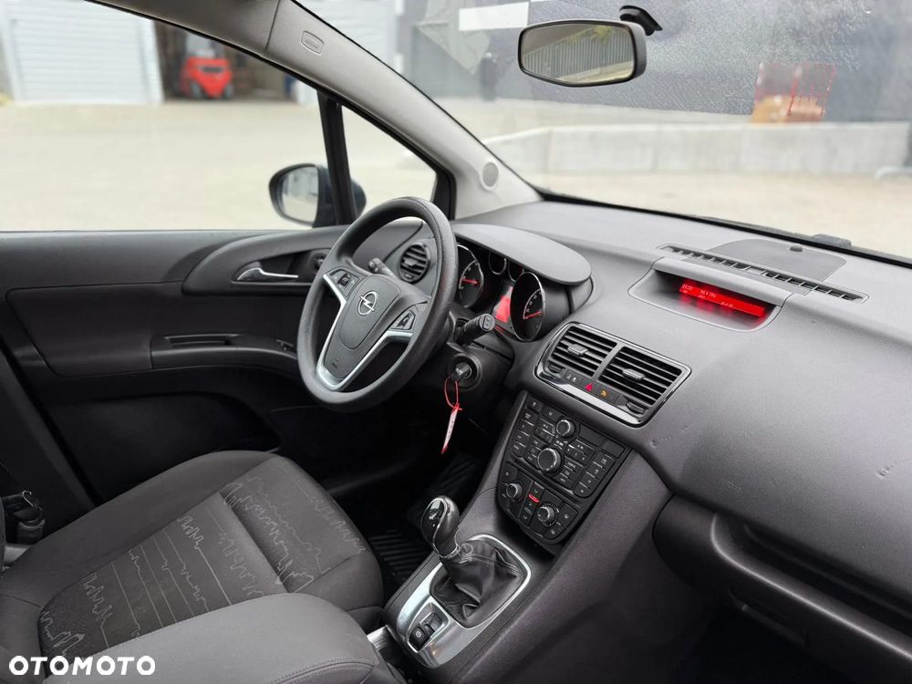 Opel Meriva 1.4 150 Jahre - 8