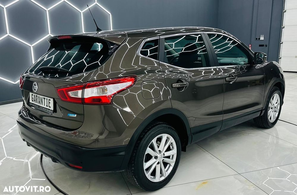 Nissan Qashqai 1.5 DCI N-Connecta - 5