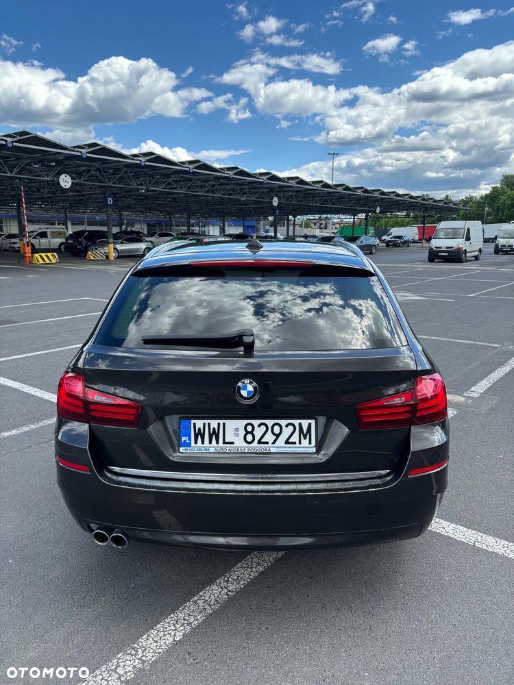 BMW Seria 5 525d - 6