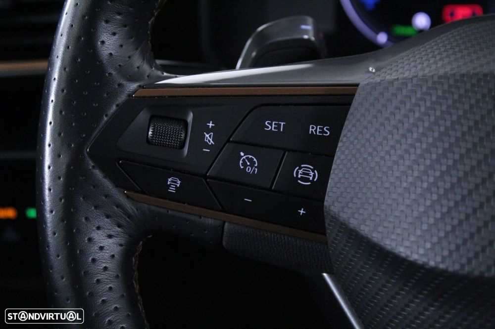 Cupra Formentor 1.4 e-Hybrid DSG - 22