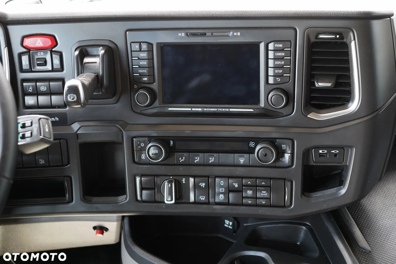 Scania S 500 / RETARDER / FULL AIRMATIC / OPONY 100%  / PO KONTRAKCIE SERWISOWYM - 28