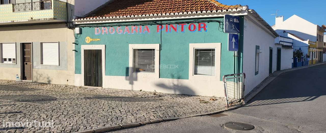 Casa Térrea no Centro do Samouco - Grande imagem: 2/4