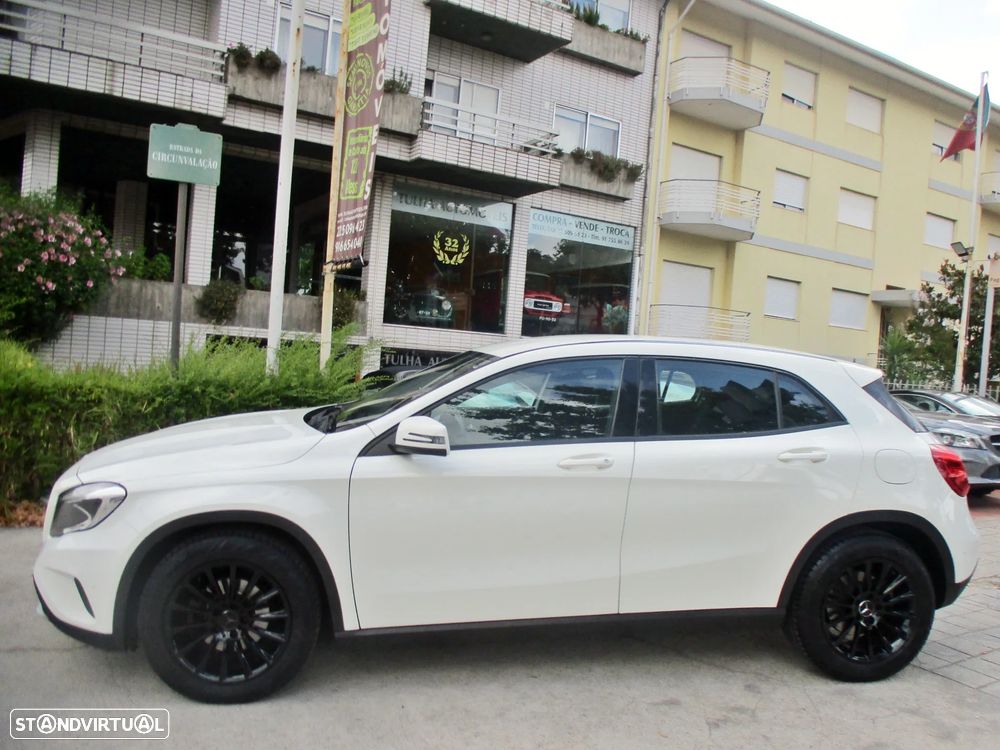 Mercedes-Benz GLA 180 d 7G-DCT Style - 4