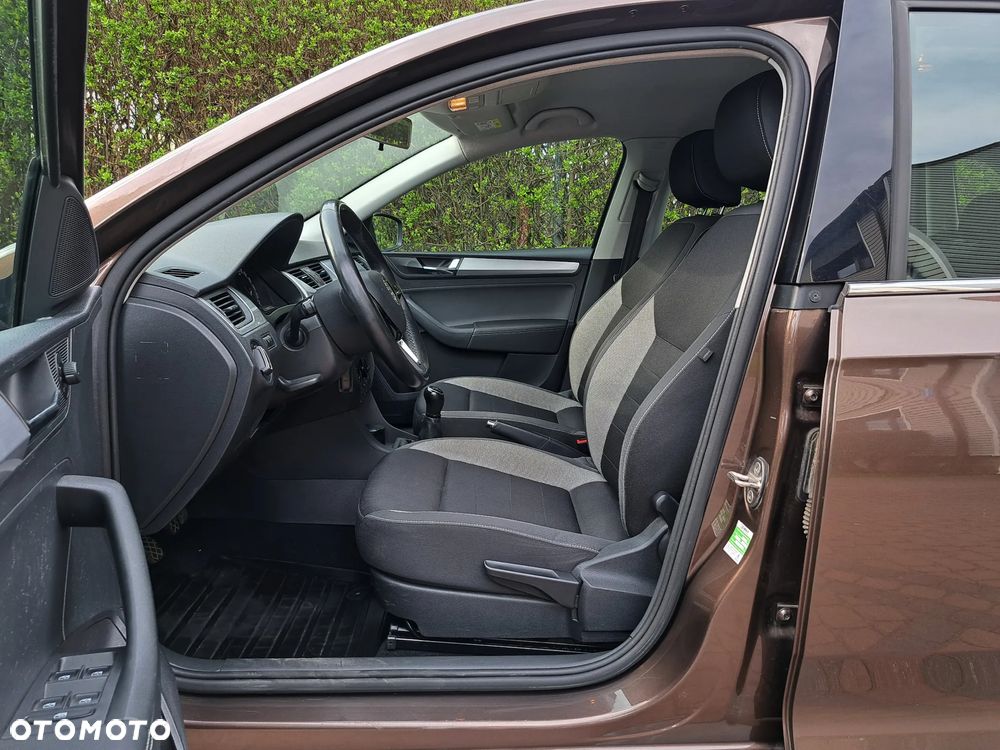 Skoda RAPID 1.0 TSI Ambition - 15