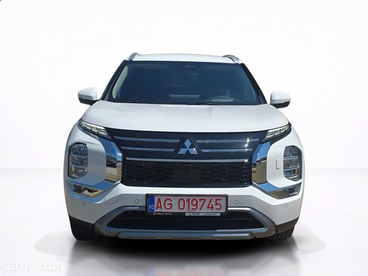 Mitsubishi Outlander 2.4 4WD - 9