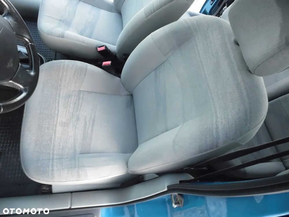 Renault Kangoo 1.6 16V Authentique Privilege - 20