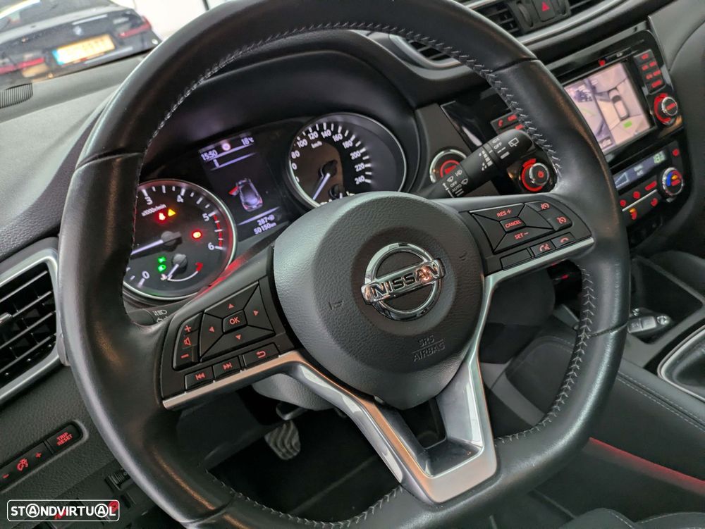 Nissan Qashqai 1.5 dCi N-Connecta - 10
