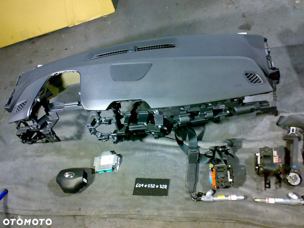 hyundai veloster ii 2018 2021 konsola poduszki poduszka pasy sensor idealna - 1