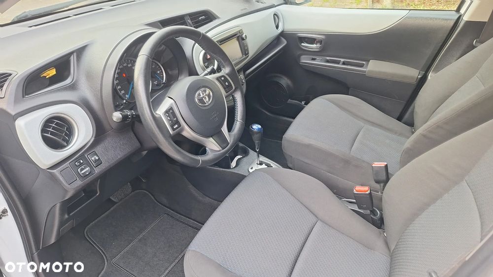 Toyota Yaris 1.5 VVT-i Style - 13