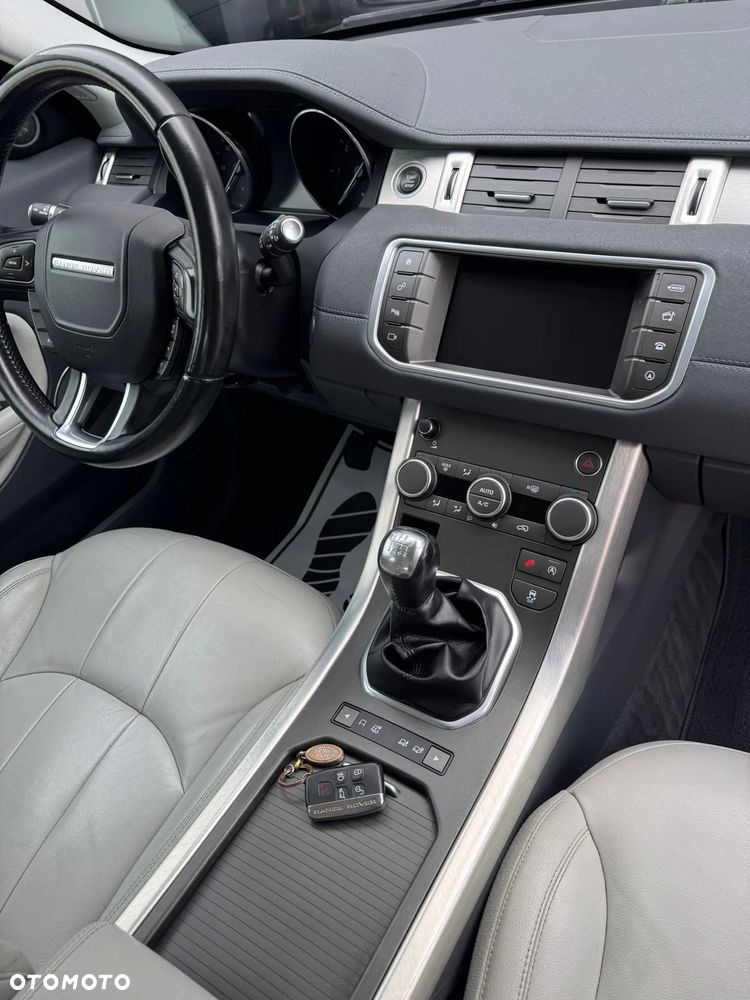 Land Rover Range Rover Evoque - 11