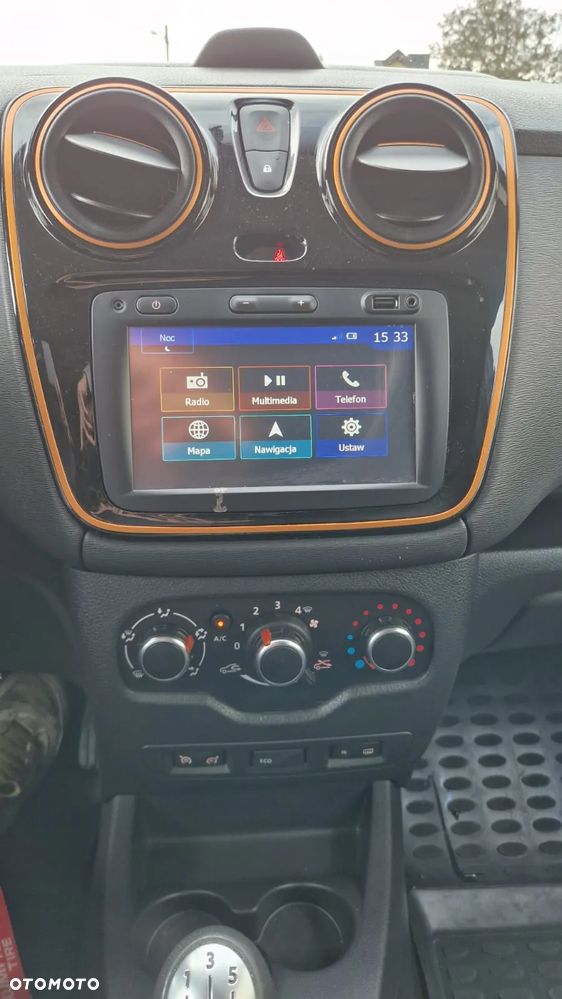 Dacia Lodgy TCe 115 Stepway - 13