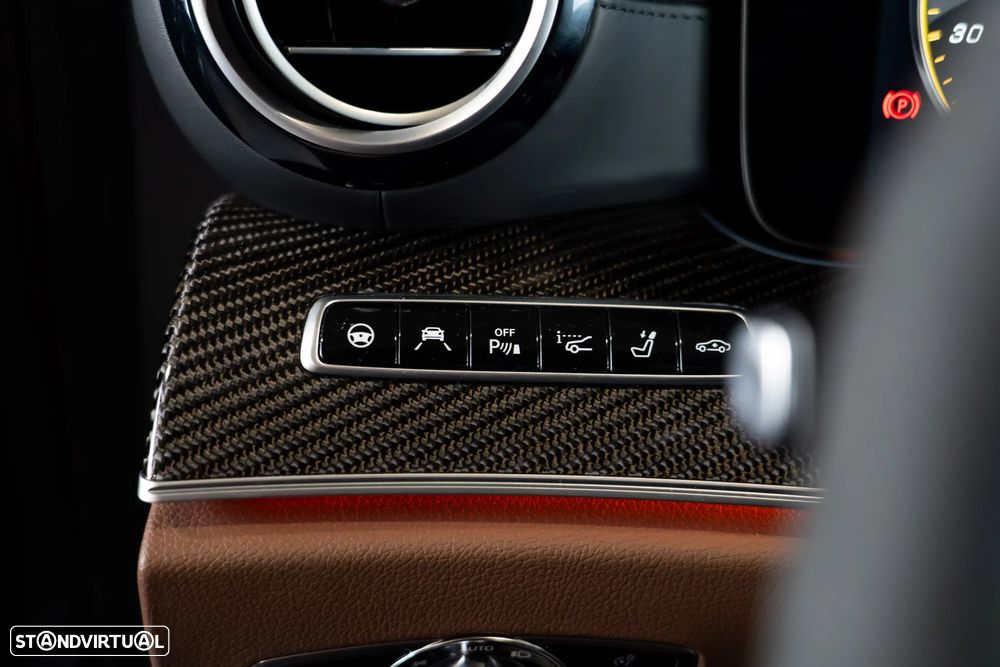 Mercedes-Benz E 63 AMG S 4Matic+ 9G-TRONIC - 13