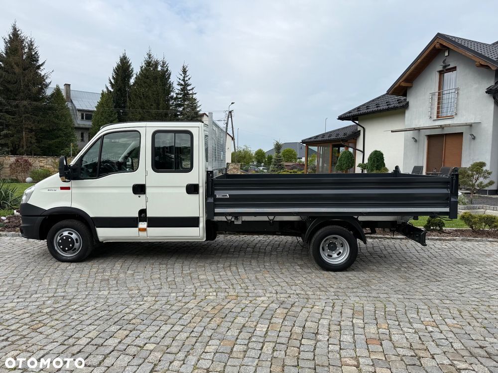 Iveco DAILY 35C13 35C15 50C15 - 28