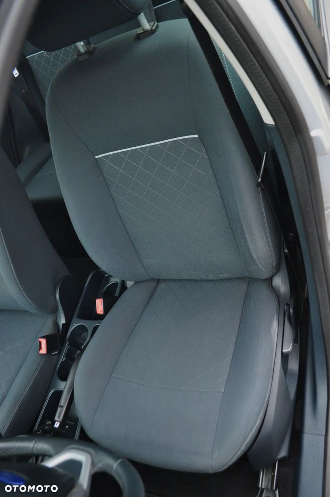Ford Fiesta 1.25 Ambiente EU5 - 24