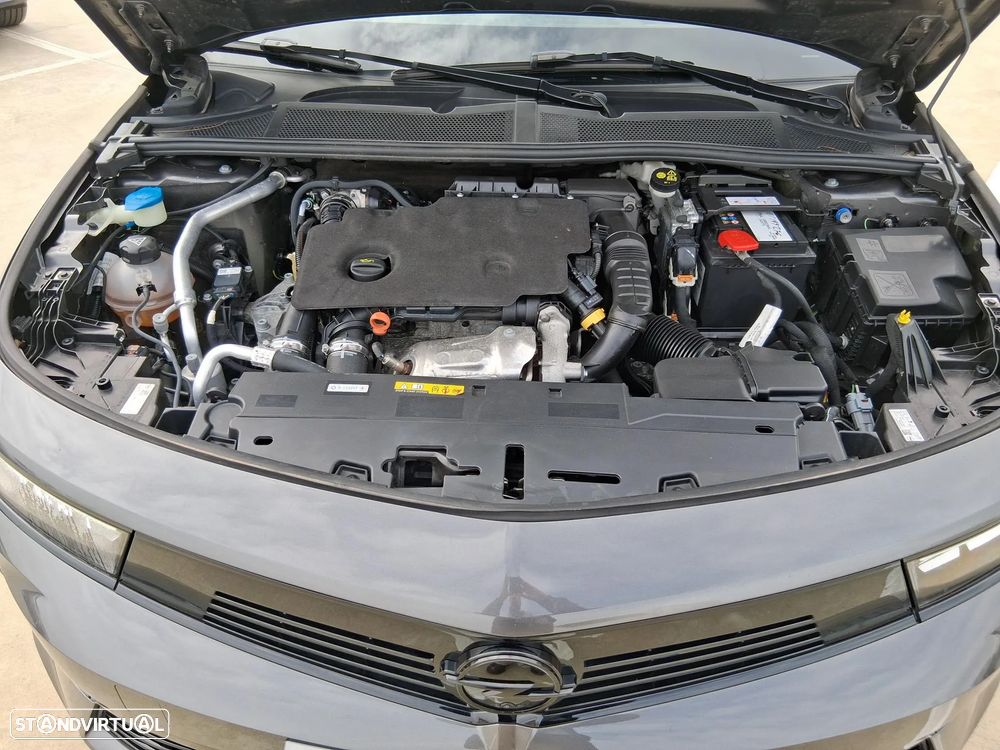 Opel Astra Sports Tourer - 13