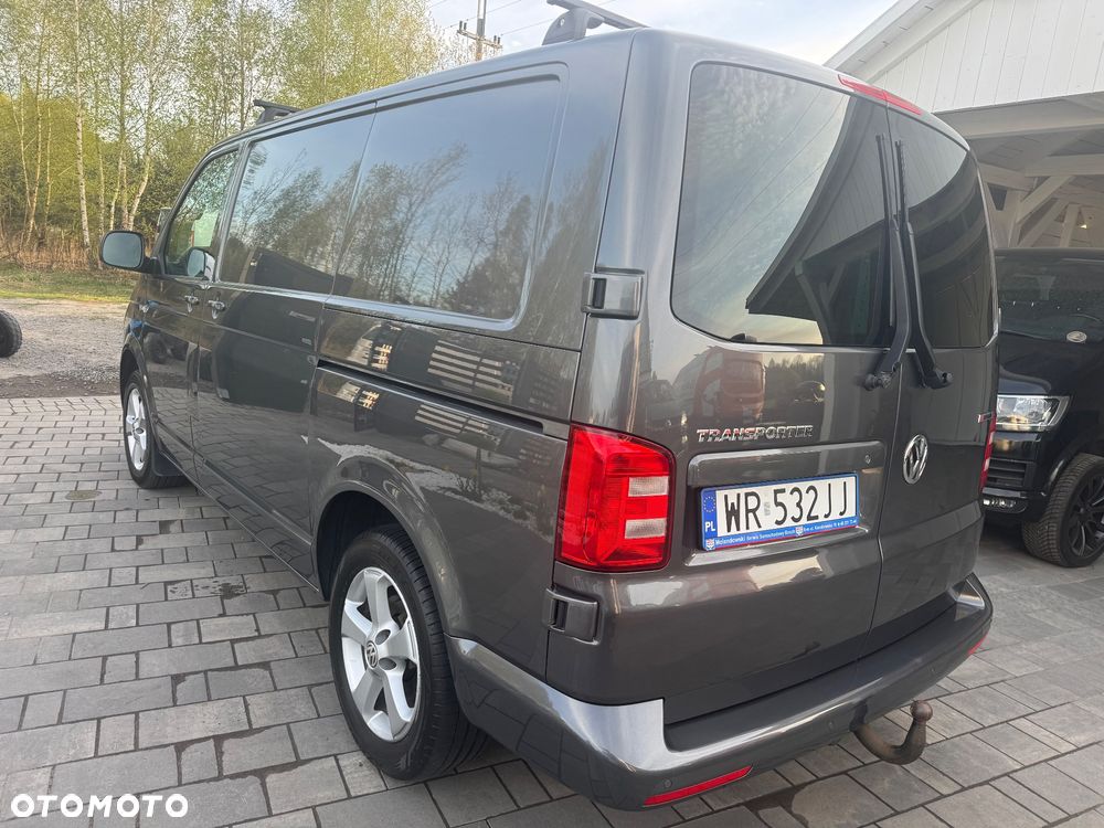 Volkswagen Transporter - 4