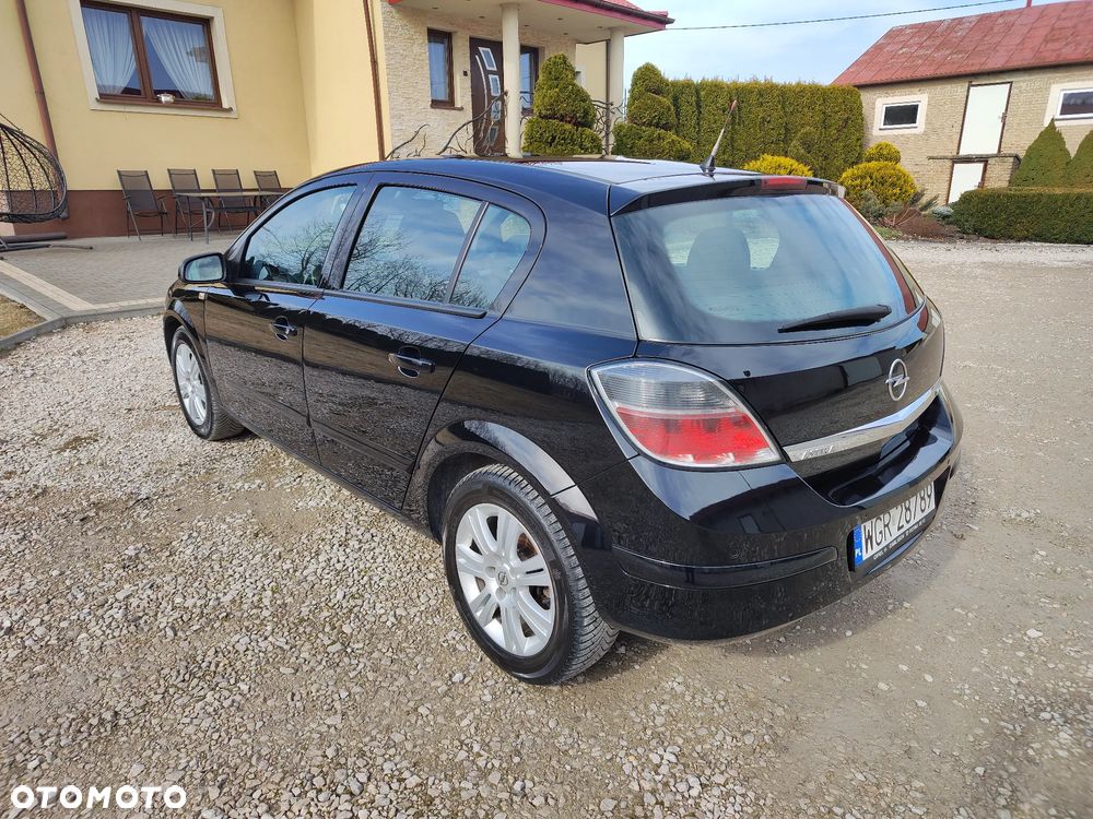 Opel Astra 2007 photo 3