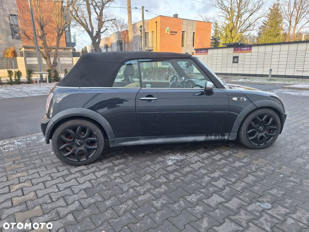 MINI Cooper S Sidewalk - 4