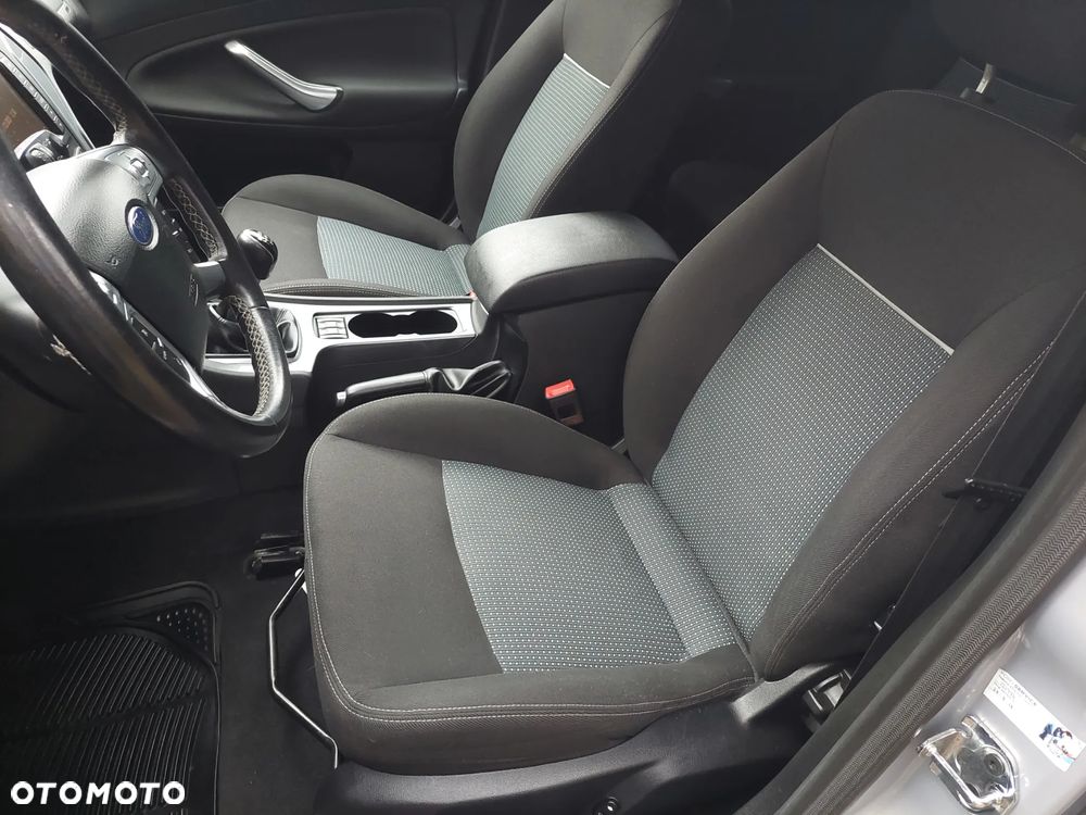 Ford Mondeo 1.6 Eco Boost Start-Stopp Ambiente - 37