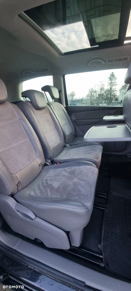 Volkswagen Sharan 2.0 TDI Highline DSG - 20