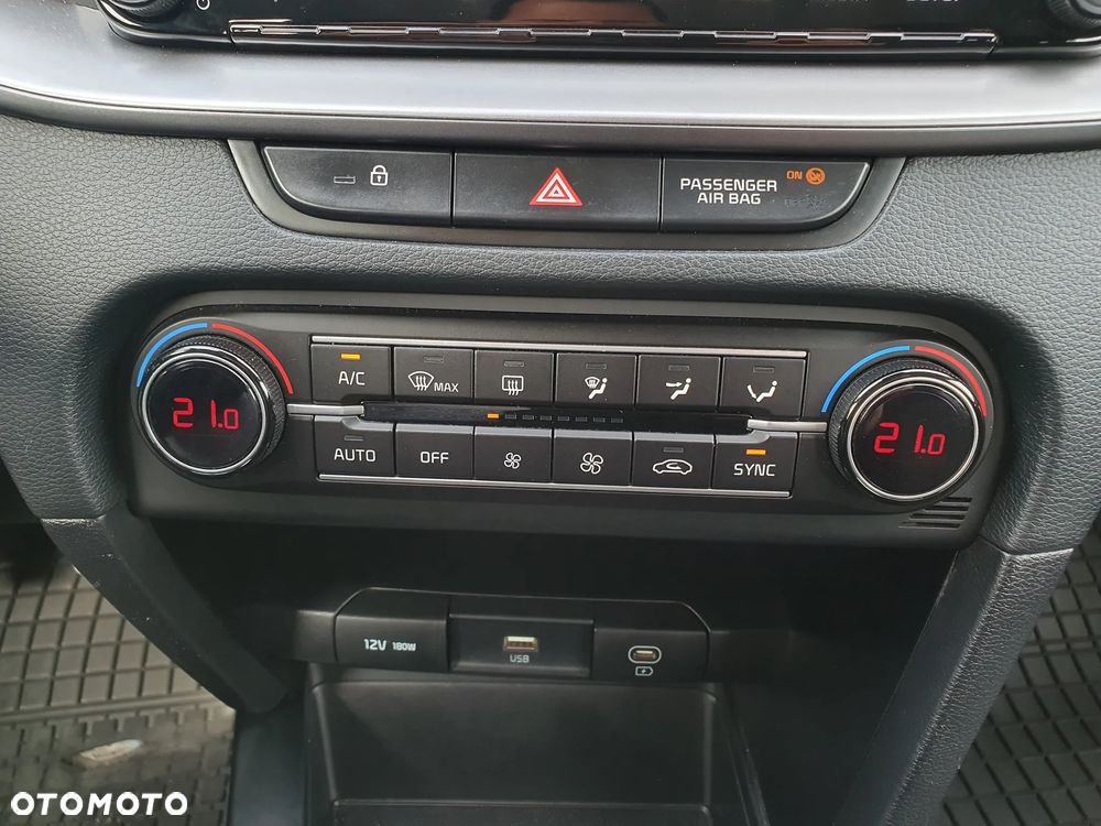 Kia Ceed 1.5 T-GDI M - 36