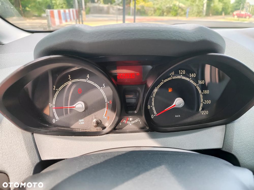 Ford Fiesta 1.25 Trend - 20