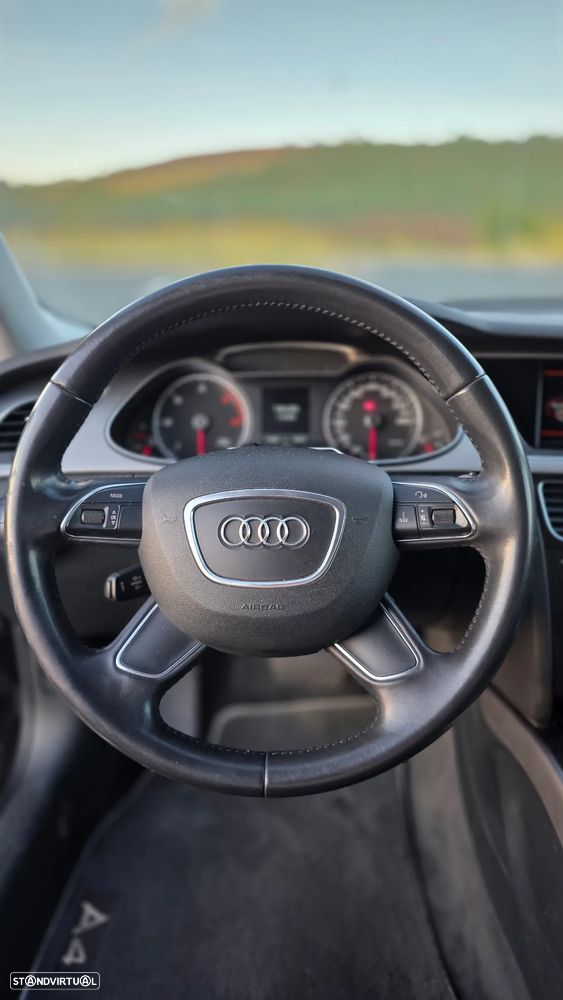 Audi A4 Avant 2.0 TDI multitronic Business Line Advance - 9