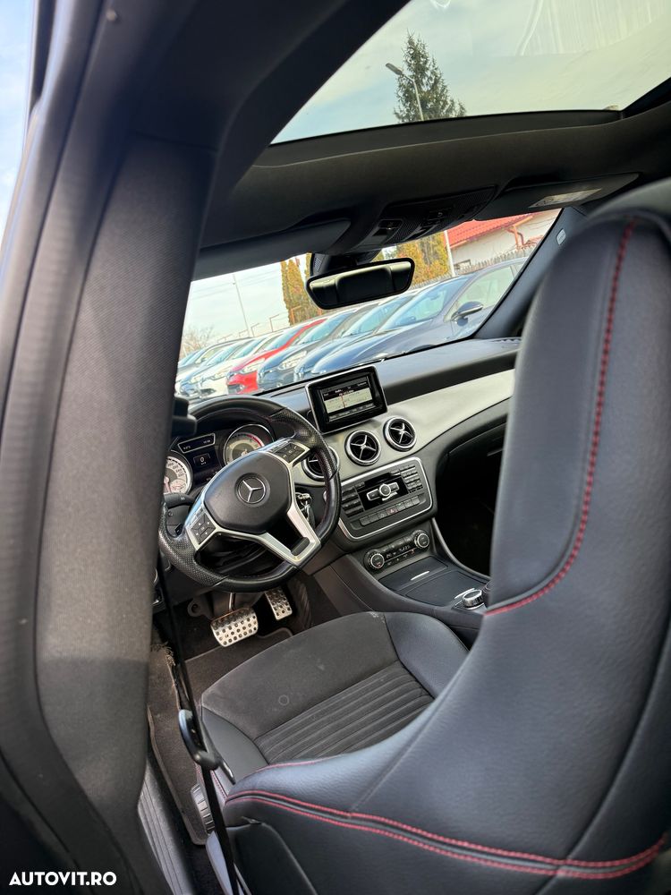 Mercedes-Benz CLA 220 d 7G-DCT AMG Line - 10