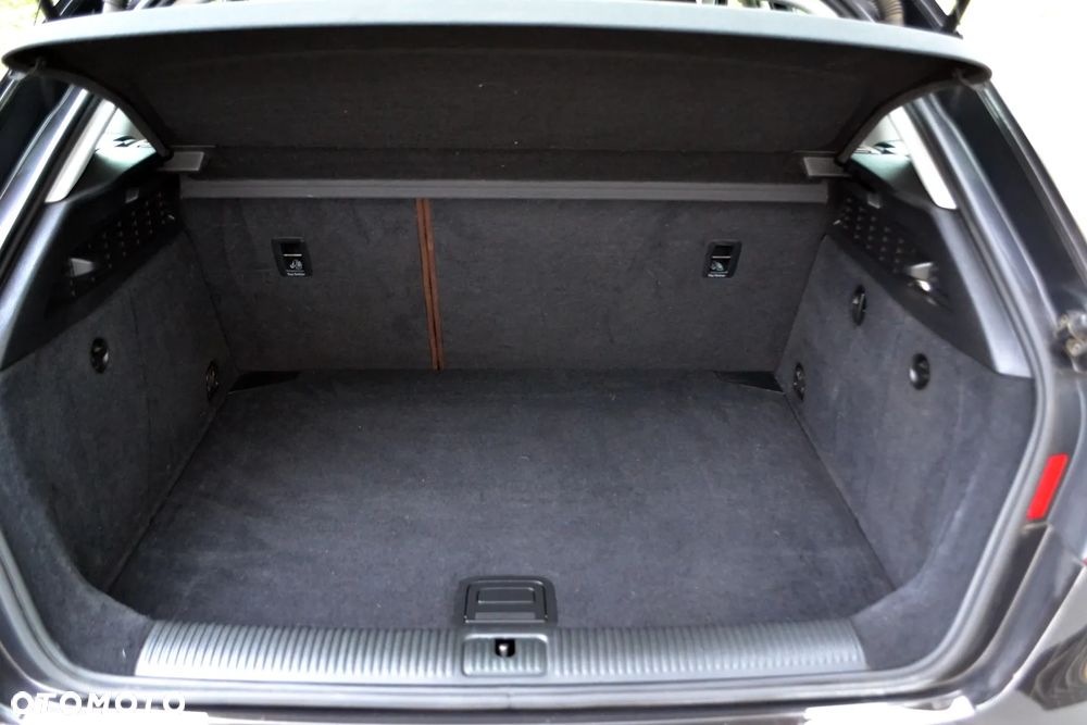 Audi A3 Sportback 1.6 TDI Ambiente - 26