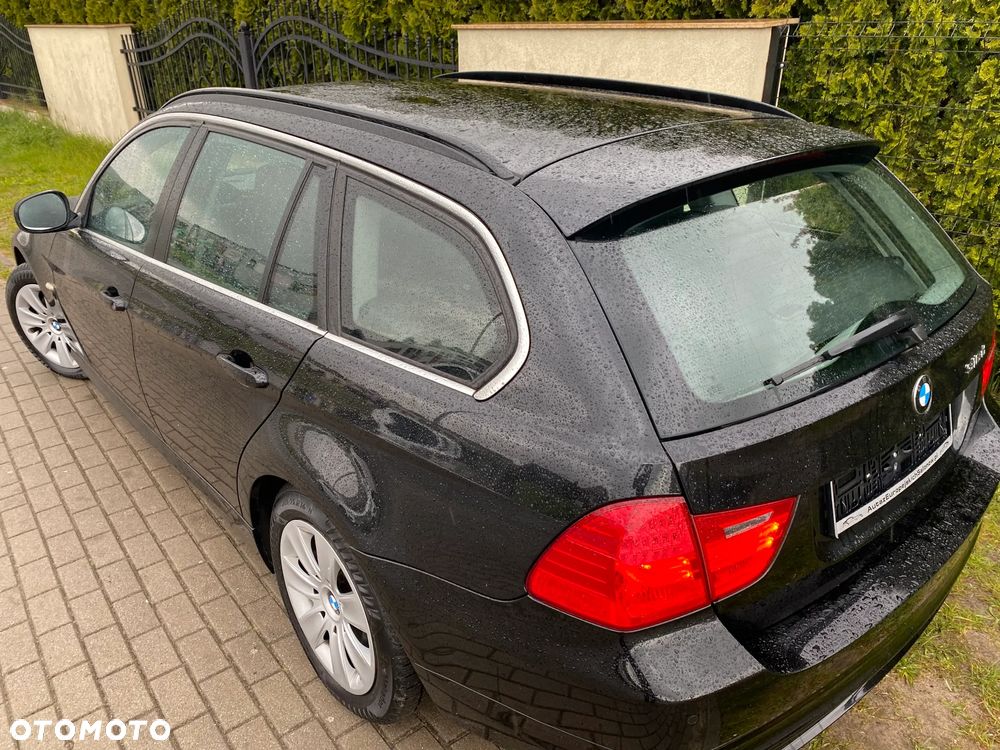 BMW Seria 3 316d - 12