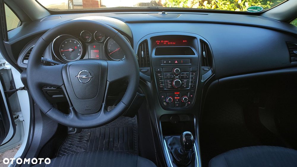 Opel Astra 1.6 Color Edition - 14