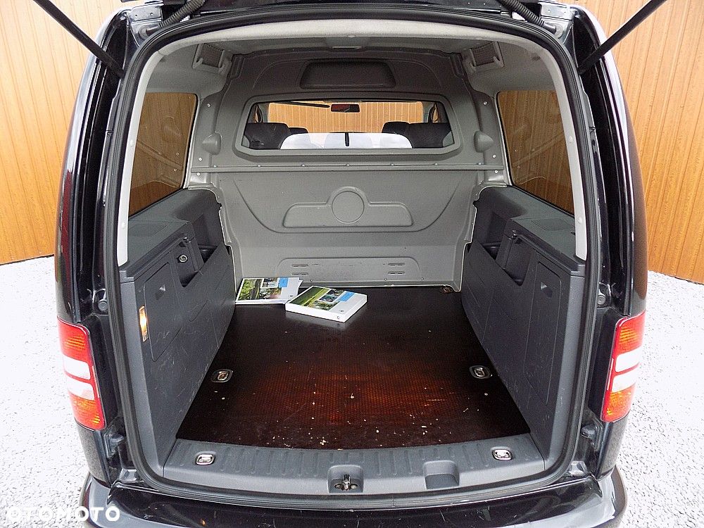 Volkswagen Caddy Maxi Comfortline DSG - 18
